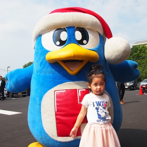 ドンペンとMEGAドン・キホーテ神戸学園都市店 ドンペンと一緒