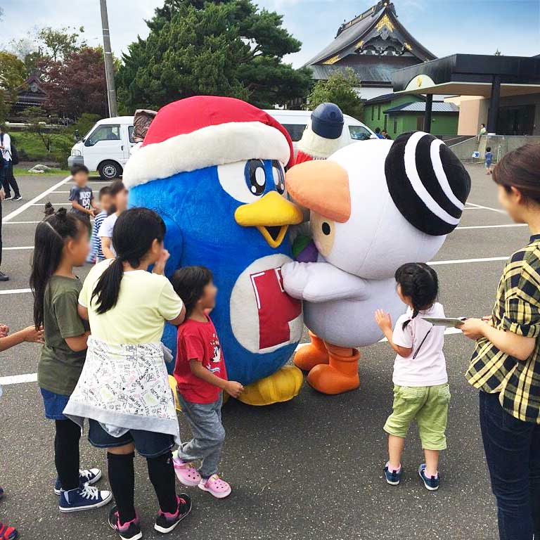 ドンペンと北海道胆振東部地震の被災地慰問