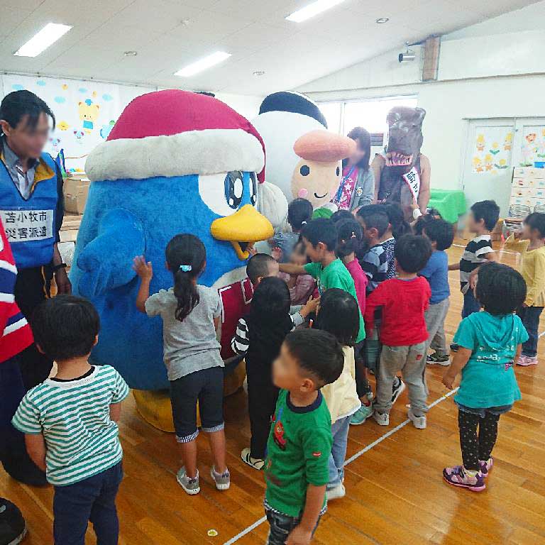 ドンペンと北海道胆振東部地震の被災地慰問