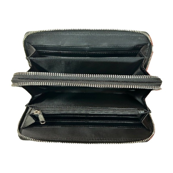 キズに強いカーボン柄Wラウンドファスナー束入れ